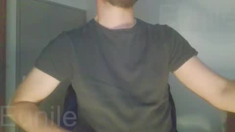 eunile online show from 10/06/25, 10:51