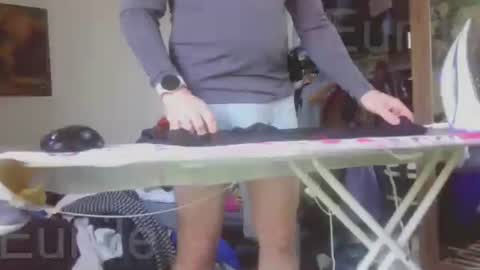 Snapshot of eunile chatting on 02/26/26, 03:55 eunile online show from 02/26/26, 03:55