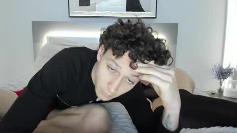 euphoric_vic_ online show from 03/25/26, 12:16