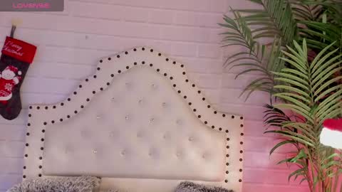  Eurekaa  online show from 12/31/24, 04:16