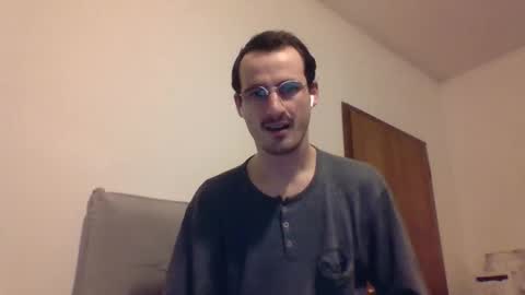 Snapshot of europe_bang chatting on 01/12/25, 02:03 Andrea online show from 01/12/25, 02:03