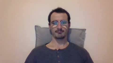 Snapshot of europe_bang chatting on 01/12/25, 11:47 Andrea online show from 01/12/25, 11:47