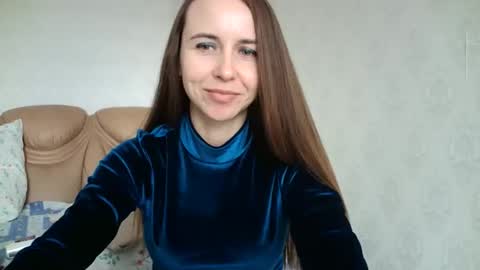eva00186 online show from 10/21/25, 07:53