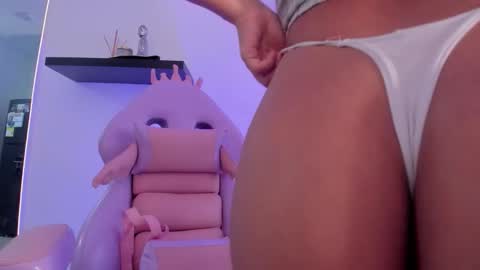 eva1green1 online show from 10/02/25, 08:49