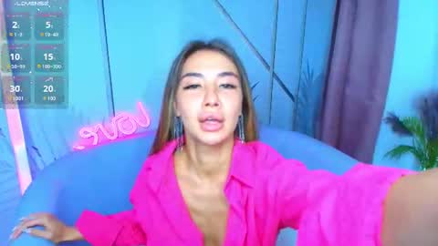Snapshot of eva__morris chatting on 07/22/26, 02:03 Eva online show from 07/22/26, 02:03