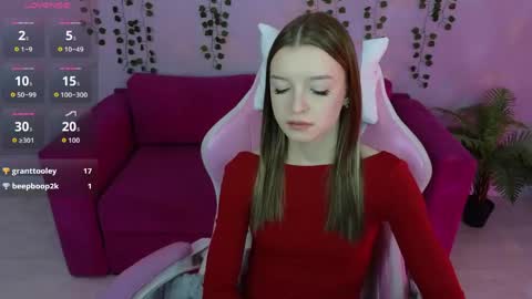 Snapshot of eva__thompson chatting on 05/22/26, 01:13 Eva online show from 05/22/26, 01:13
