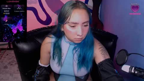 Iris Smile  independent model online show from 09/28/25, 08:14