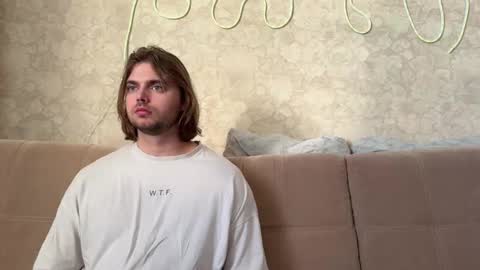 Snapshot of eva_calvin chatting on 02/04/26, 03:23 Eva Calvin online show from 02/04/26, 03:23