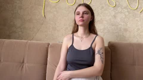 Snapshot of eva_calvin chatting on 04/01/26, 04:57 Eva Calvin online show from 04/01/26, 04:57