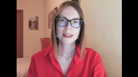 Snapshot of eva_cutesmile chatting on 05/06/26, 05:51 Eva online show from 05/06/26, 05:51