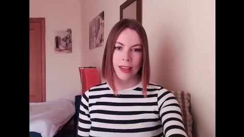 Snapshot of eva_cutesmile chatting on 05/20/26, 02:45 Eva online show from 05/20/26, 02:45