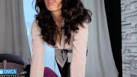 Snapshot of eva_delight_ chatting on 04/18/26, 12:09 eva delight online show from 04/18/26, 12:09