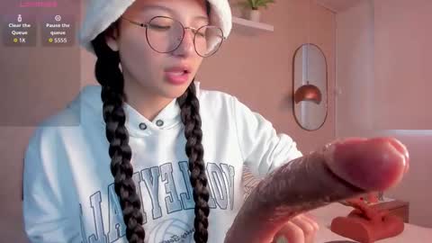 Evaa Depp online show from 11/11/25, 01:33