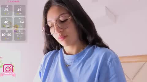 Snapshot of eva_depp_ chatting on 03/13/26, 10:00 Eva online show from 03/13/26, 10:00