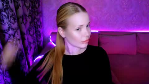 Snapshot of eva_ellis chatting on 07/20/26, 07:49 Eva online show from 07/20/26, 07:49