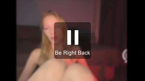 Snapshot of eva_eyre chatting on 12/12/24, 07:37 Evvie online show from 12/12/24, 07:37