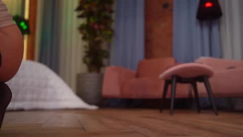 Snapshot of eva_fashionista chatting on 01/16/25, 03:45 Eva online show from 01/16/25, 03:45