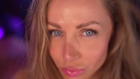 Snapshot of eva_fashionista chatting on 07/03/26, 08:04 Eva online show from 07/03/26, 08:04