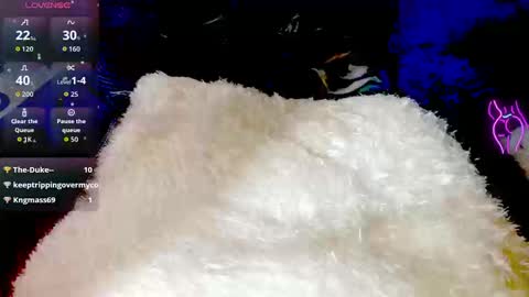 Snapshot of eva_hoot1 chatting on 03/10/26, 03:39 EVA online show from 03/10/26, 03:39