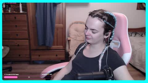 Snapshot of eva_katt chatting on 01/25/25, 08:53 Gamer Katt online show from 01/25/25, 08:53