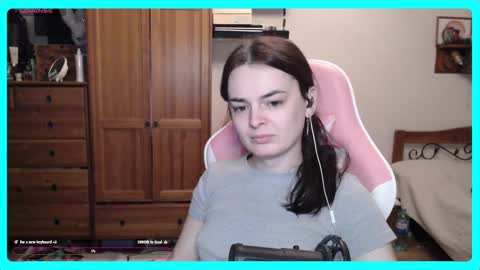 Snapshot of eva_katt chatting on 02/10/25, 12:39 Gamer Katt online show from 02/10/25, 12:39