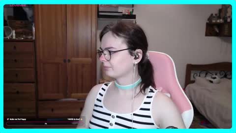 Snapshot of eva_katt chatting on 03/04/25, 12:12 Gamer Katt online show from 03/04/25, 12:12