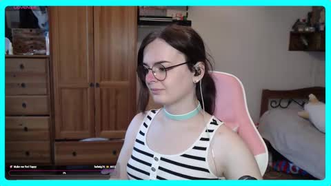 Snapshot of eva_katt chatting on 03/05/25, 11:28 Gamer Katt online show from 03/05/25, 11:28