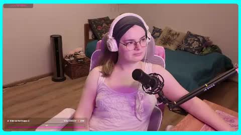Snapshot of eva_katt chatting on 06/09/26, 01:34 Gamer Katt online show from 06/09/26, 01:34