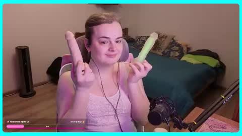 Snapshot of eva_katt chatting on 06/24/26, 12:15 Gamer Katt online show from 06/24/26, 12:15