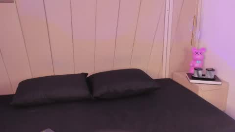 eva_kingsford online show from 05/21/26, 11:39