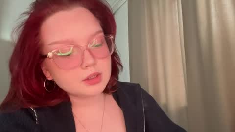 eva_kittenn online show from 04/12/26, 01:16