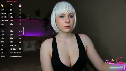 Snapshot of eva_lawrence chatting on 06/30/26, 02:18 Eva online show from 06/30/26, 02:18