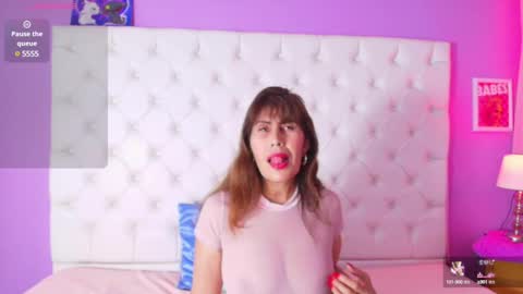    online show from 01/28/25, 02:43