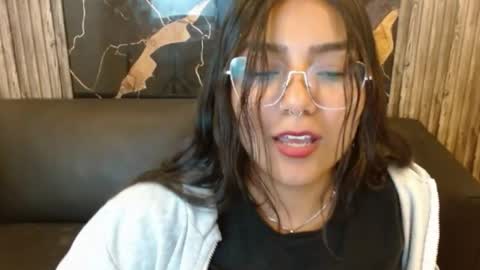 Snapshot of eva_luna86527 chatting on 05/07/26, 03:39 eva_luna86527 online show from 05/07/26, 03:39
