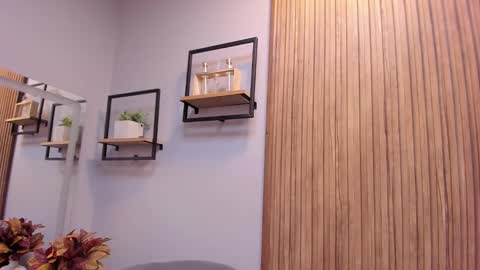 Angelinne online show from 12/20/24, 09:32