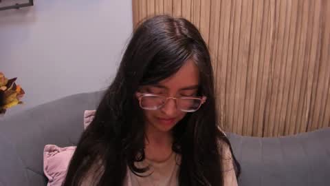 Angelinne online show from 01/04/25, 09:21