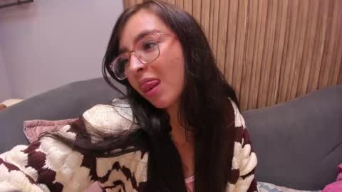 Angelinne online show from 01/19/25, 08:39