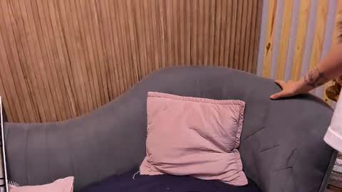 Angelinne online show from 02/02/25, 06:48