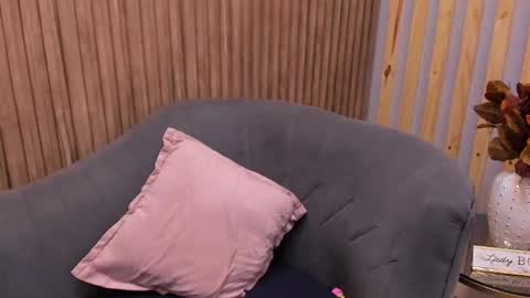 Angelinne online show from 02/08/25, 06:22