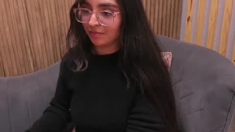 Angelinne online show from 02/14/25, 09:13