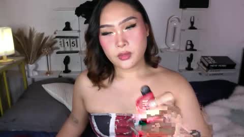 Snapshot of eva_mazikeen69 chatting on 01/15/26, 05:45 Queen Eva Mazikeen online show from 01/15/26, 05:45