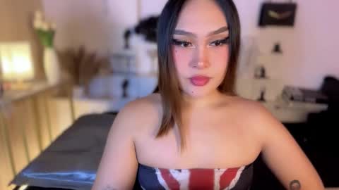 Snapshot of eva_mazikeen69 chatting on 03/17/26, 03:33 Queen Eva Mazikeen online show from 03/17/26, 03:33