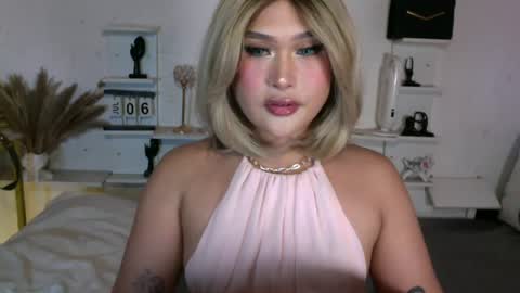 Queen Eva Mazikeen online show from 07/06/26, 09:50