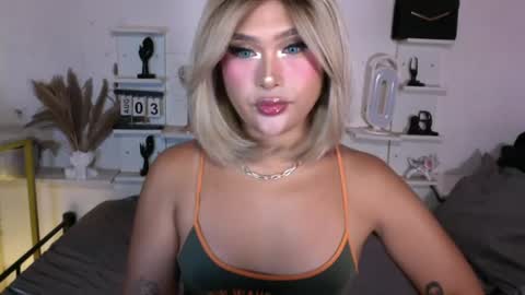 Queen Eva Mazikeen online show from 08/04/26, 09:17