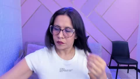 Snapshot of eva_mermaid chatting on 10/09/25, 02:26 Eva online show from 10/09/25, 02:26