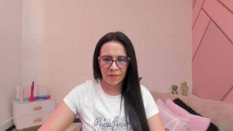 Snapshot of eva_mermaid chatting on 04/23/26, 02:30 Eva online show from 04/23/26, 02:30