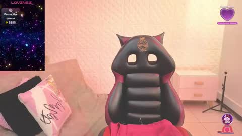 Snapshot of eva_mermaid chatting on 05/29/26, 02:59 Eva online show from 05/29/26, 02:59