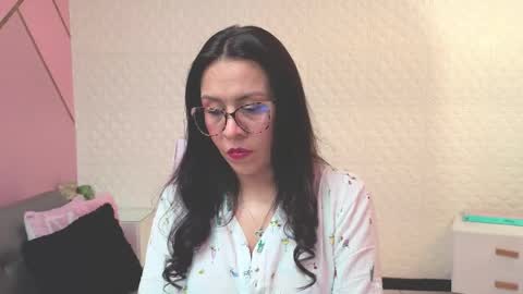 Snapshot of eva_mermaid chatting on 06/03/26, 03:28 Eva online show from 06/03/26, 03:28
