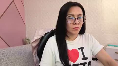 Snapshot of eva_mermaid chatting on 06/19/26, 03:05 Eva online show from 06/19/26, 03:05