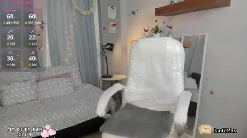 eva_monet online show from 11/20/25, 03:34